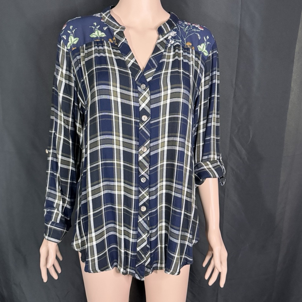 Navy Blue And Green Plaid Long Sleeve Button-Down Tunic Hi-Low Top Floral Sz M